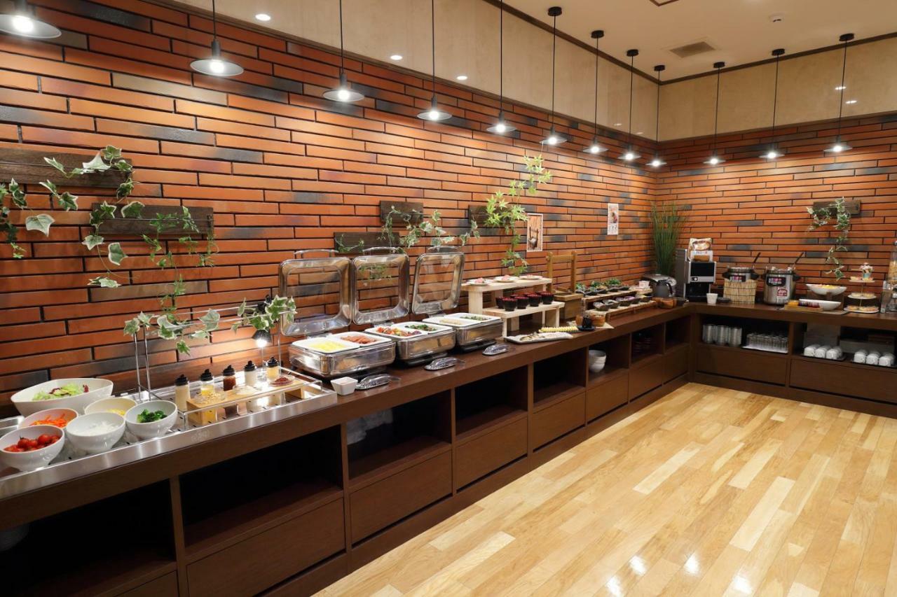 Hotel Wbf Shinsaibashi Oszaka Kültér fotó