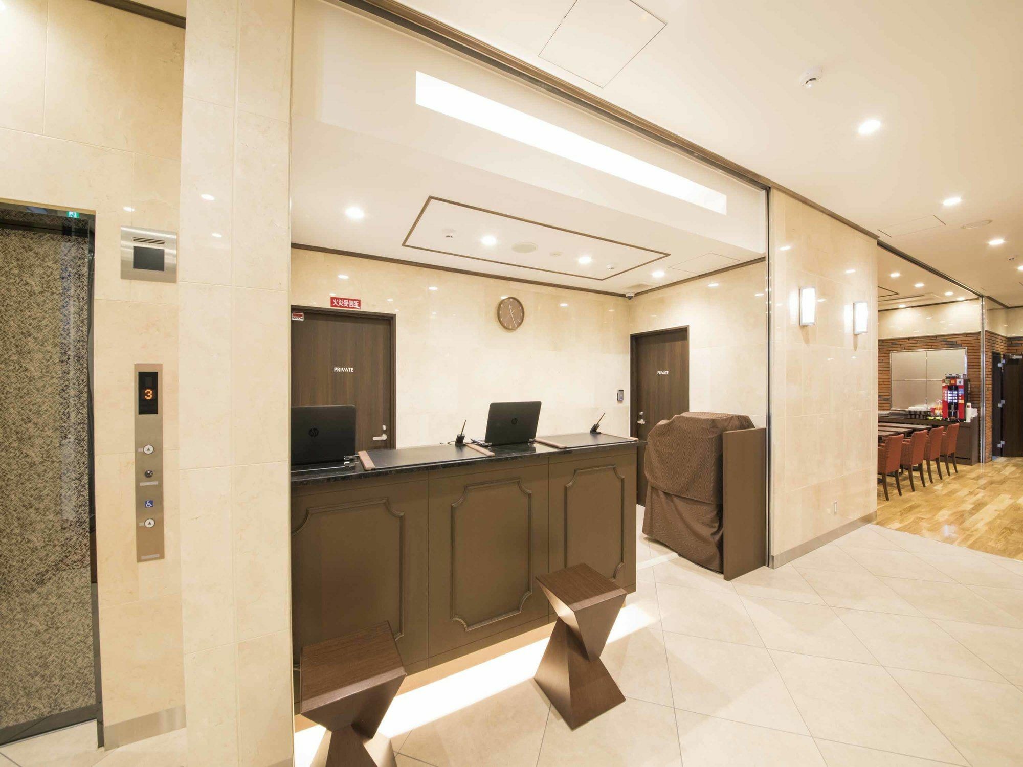 Hotel Wbf Shinsaibashi Oszaka Kültér fotó