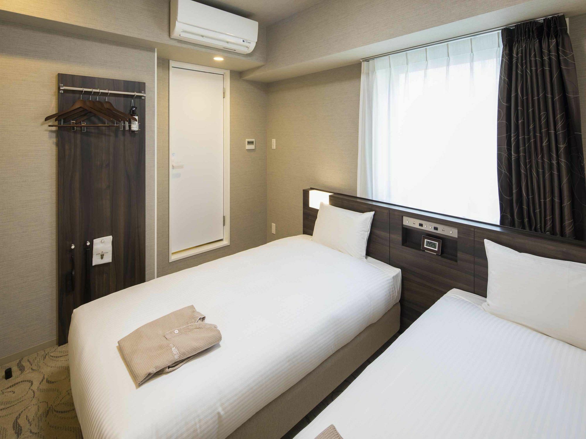 Hotel Wbf Shinsaibashi Oszaka Kültér fotó