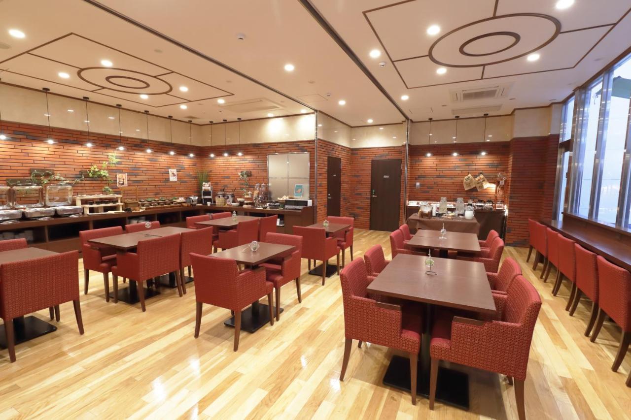 Hotel Wbf Shinsaibashi Oszaka Kültér fotó